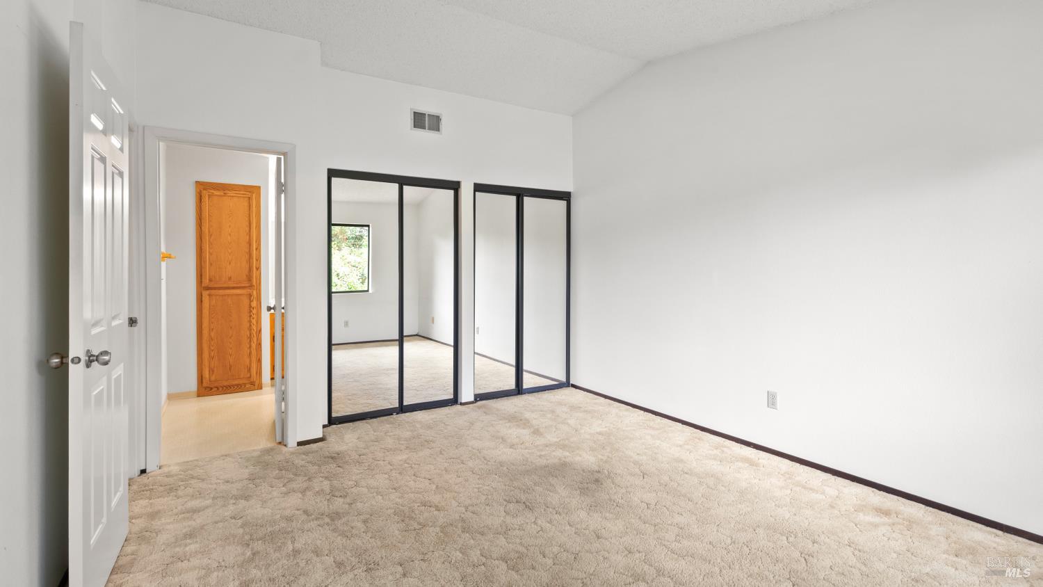 360 Raven Court
