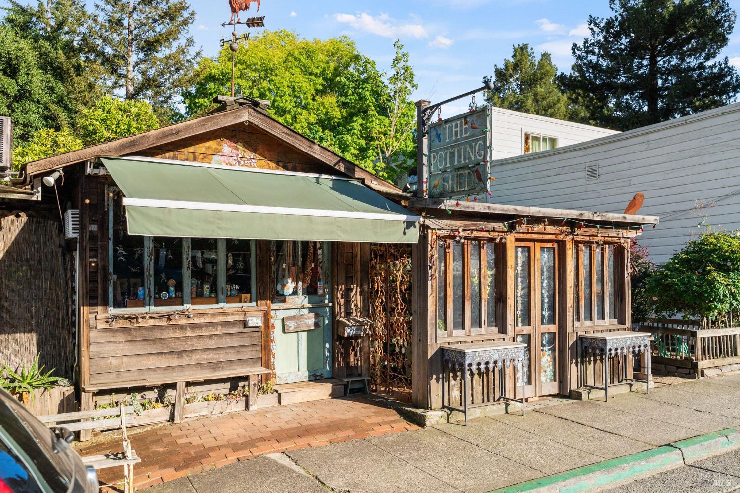 128 Madrone Road
