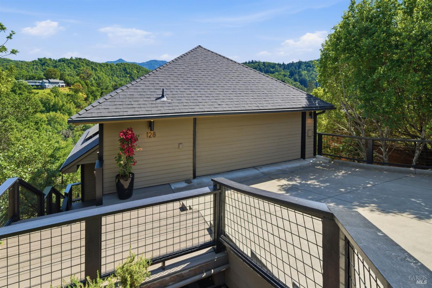 128 Madrone Road