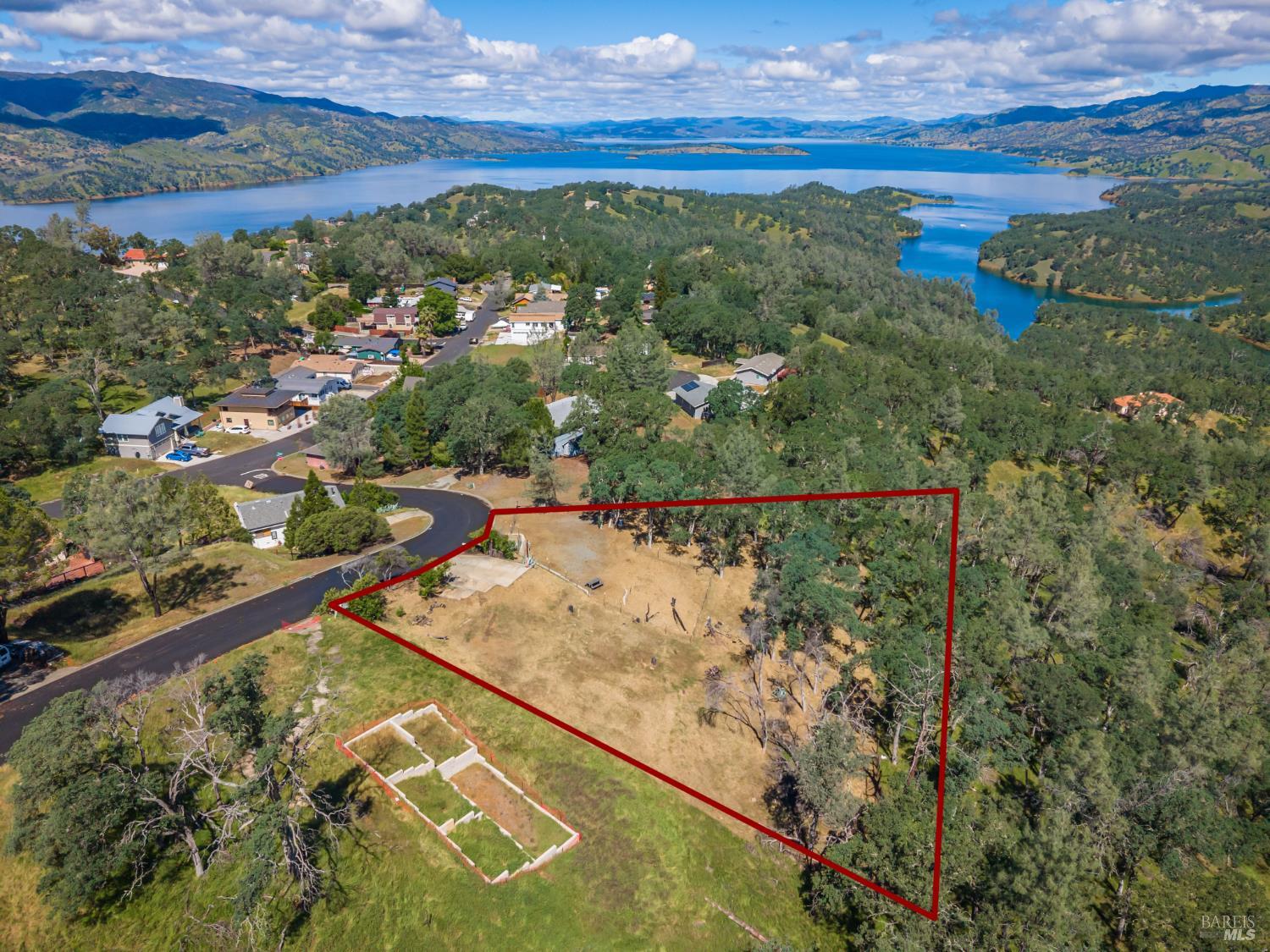 1012 Eastridge Drive