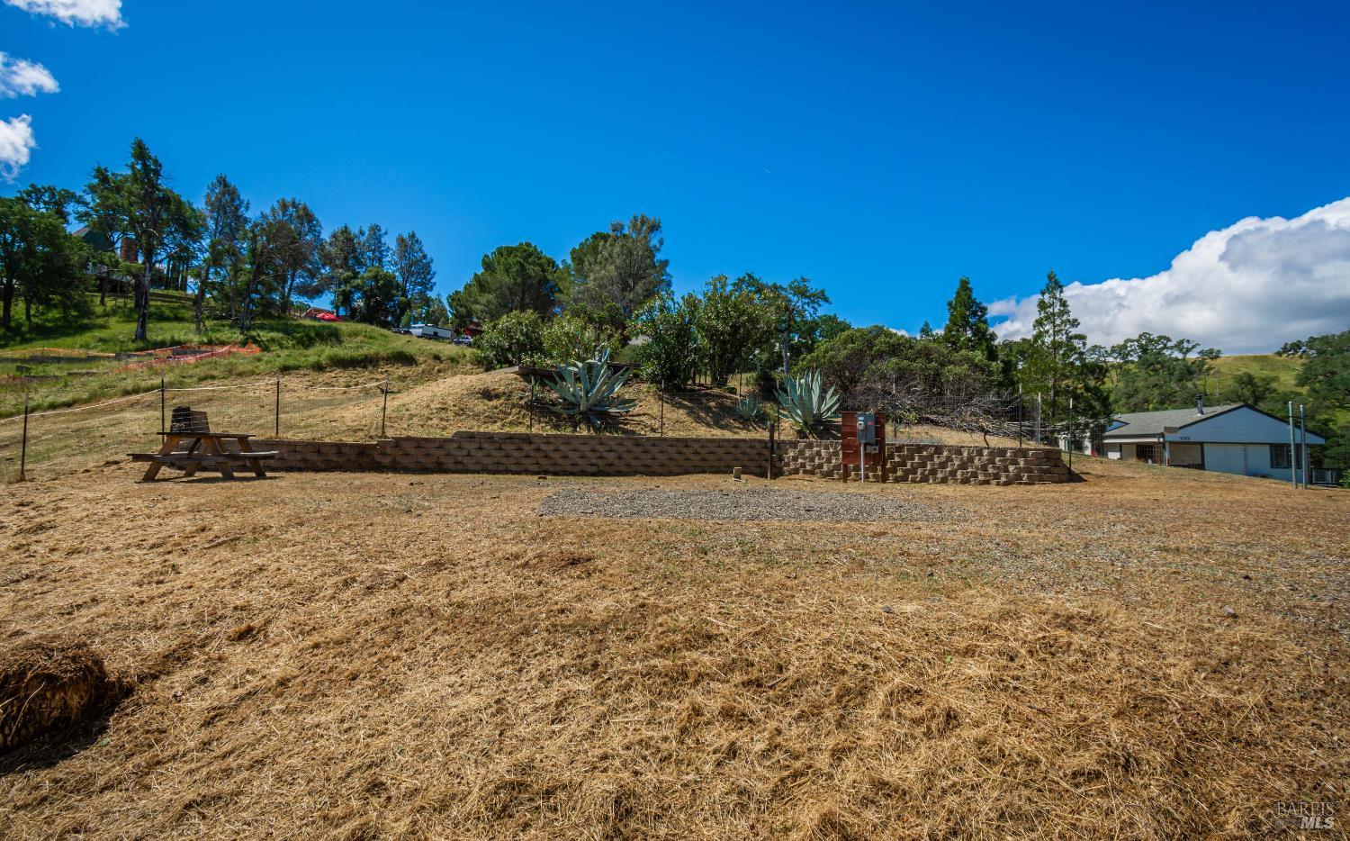 1012 Eastridge Drive