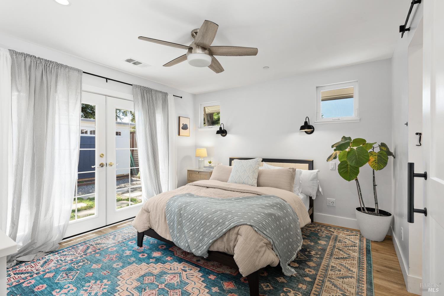 7925 Juanita Court