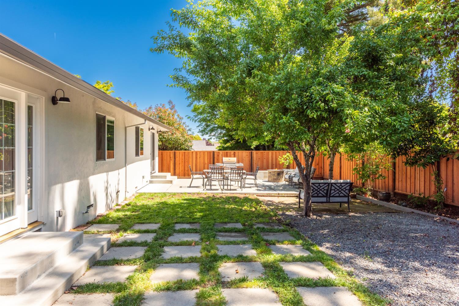 7925 Juanita Court