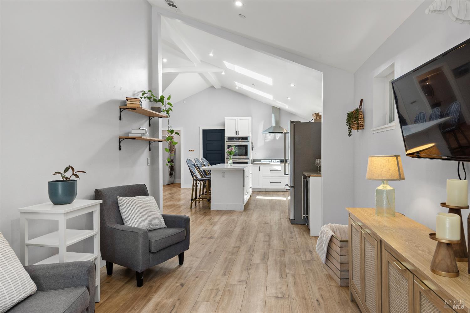7925 Juanita Court