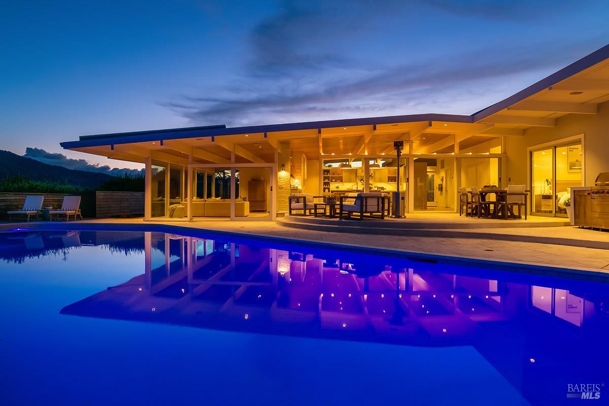 122 Altura Way