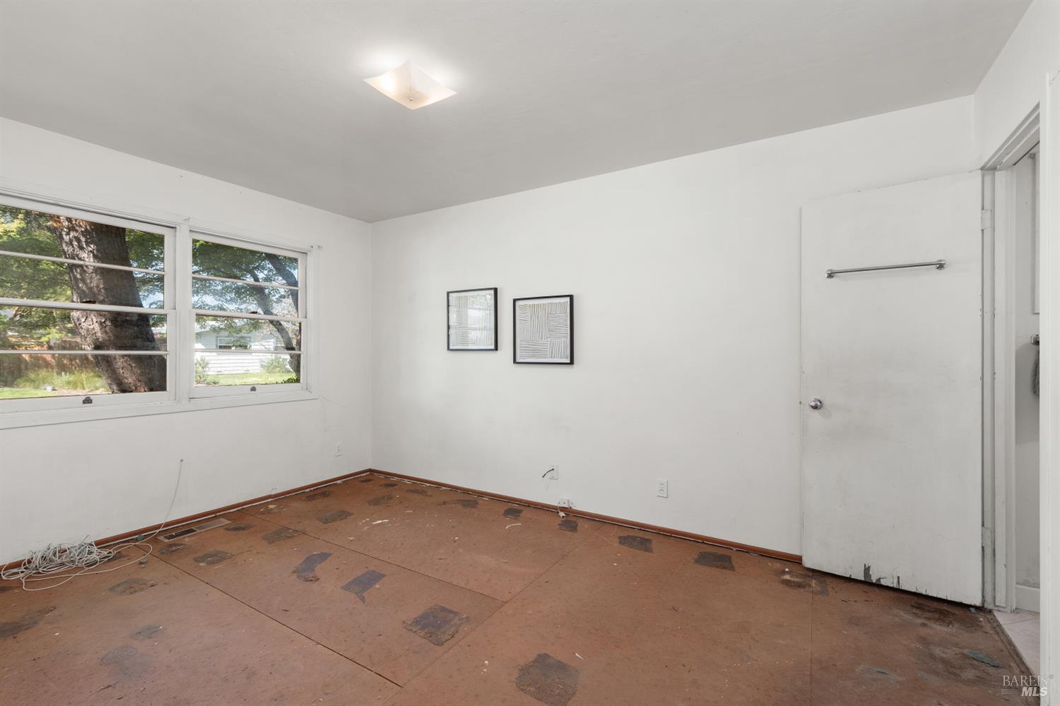 1102 Michigan Drive