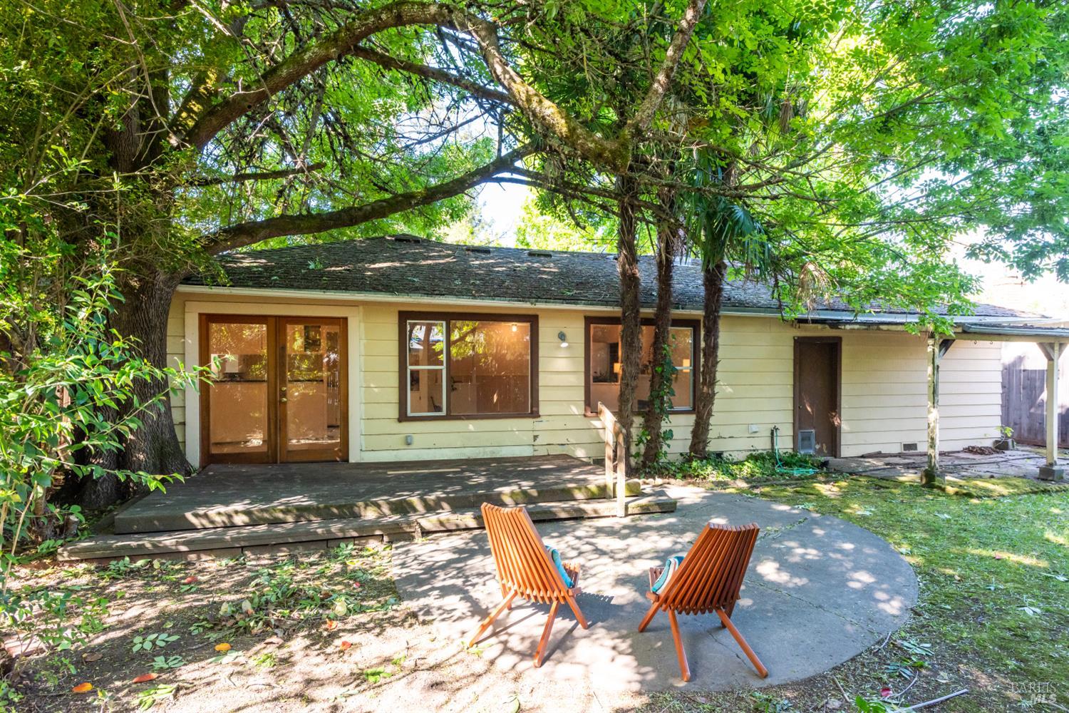 1102 Michigan Drive