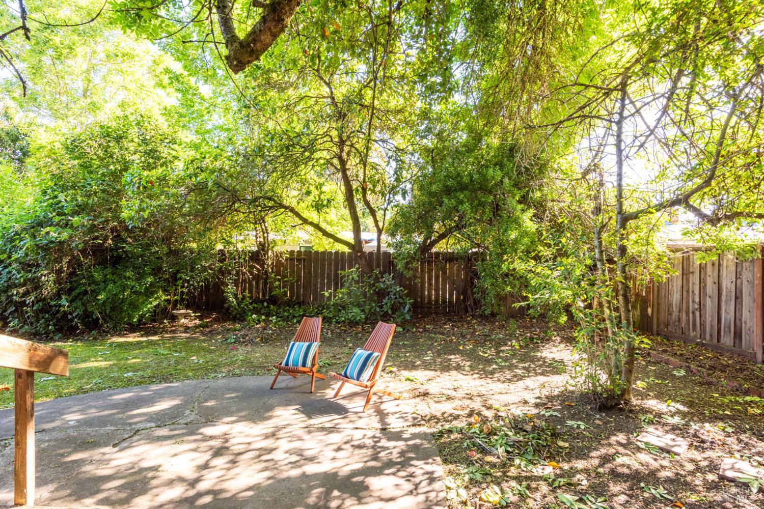 1102 Michigan Drive