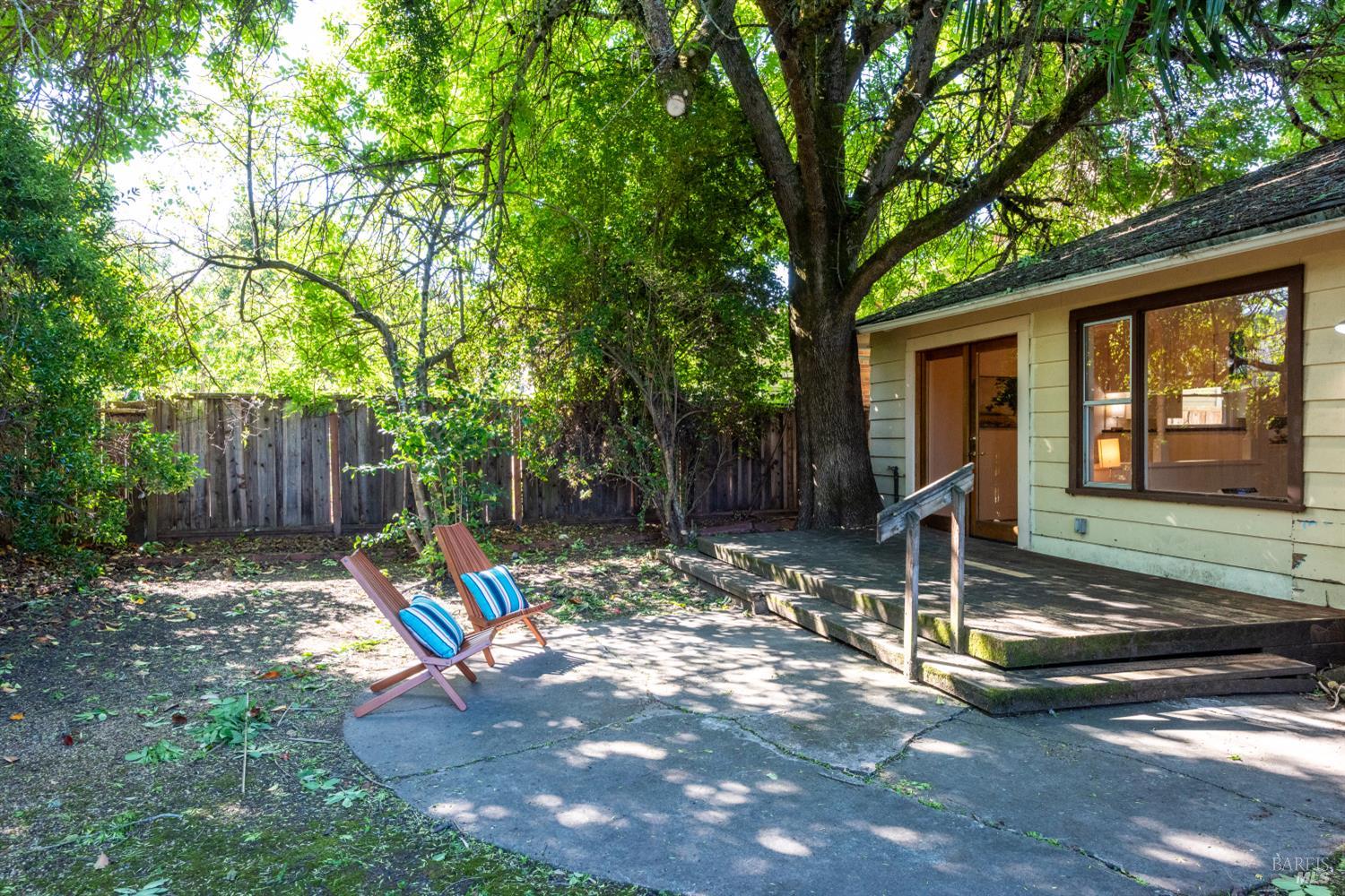 1102 Michigan Drive