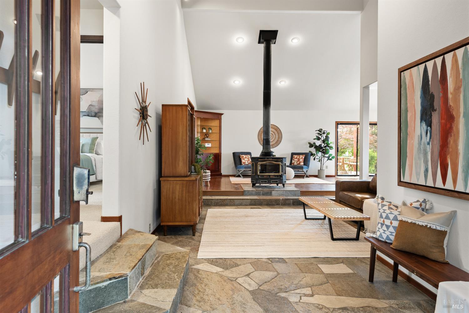 1084 Red Tail Road