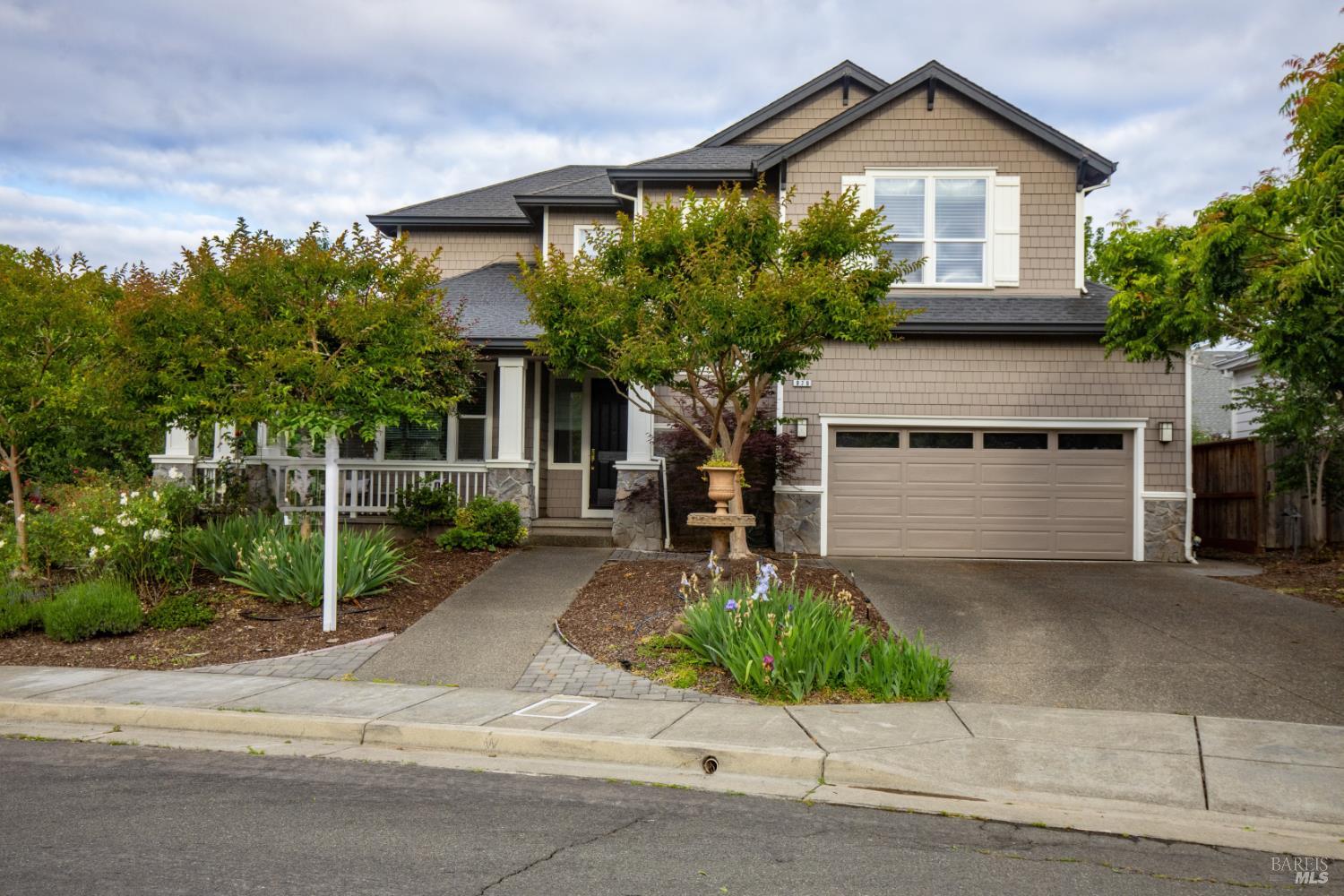 979 Lupine Court