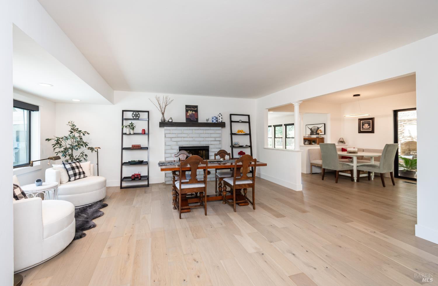 1610 Capell Valley Road
