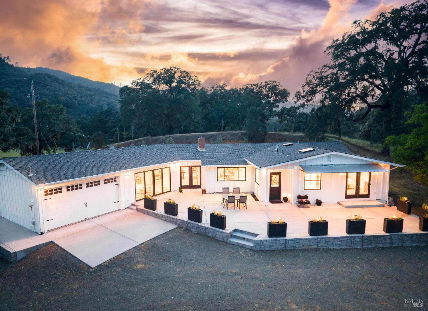 1610 Capell Valley Road