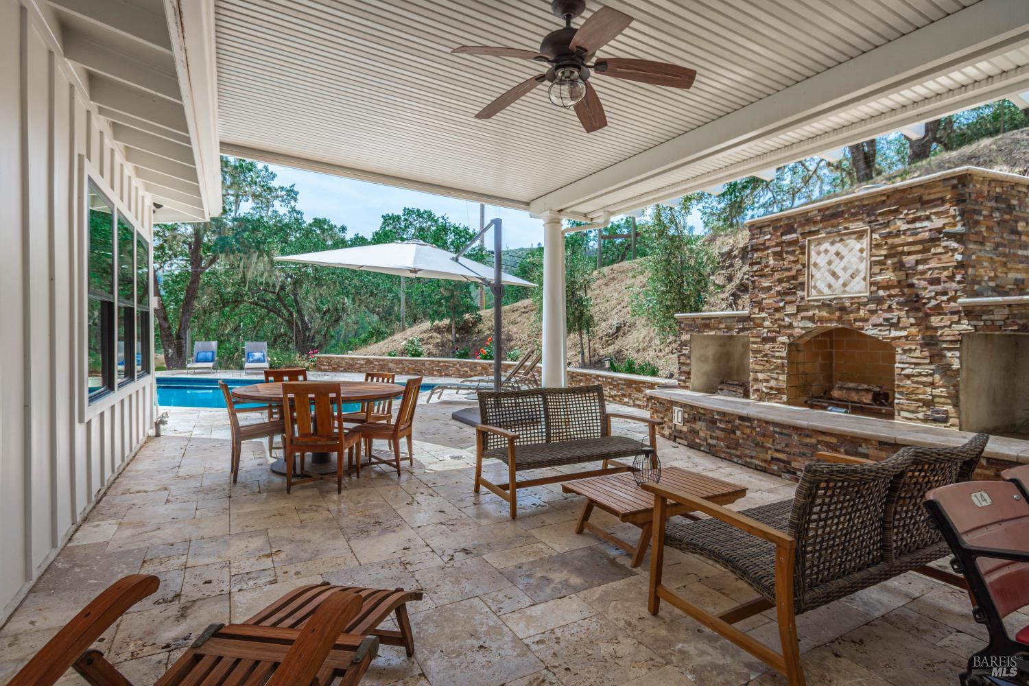 1610 Capell Valley Road