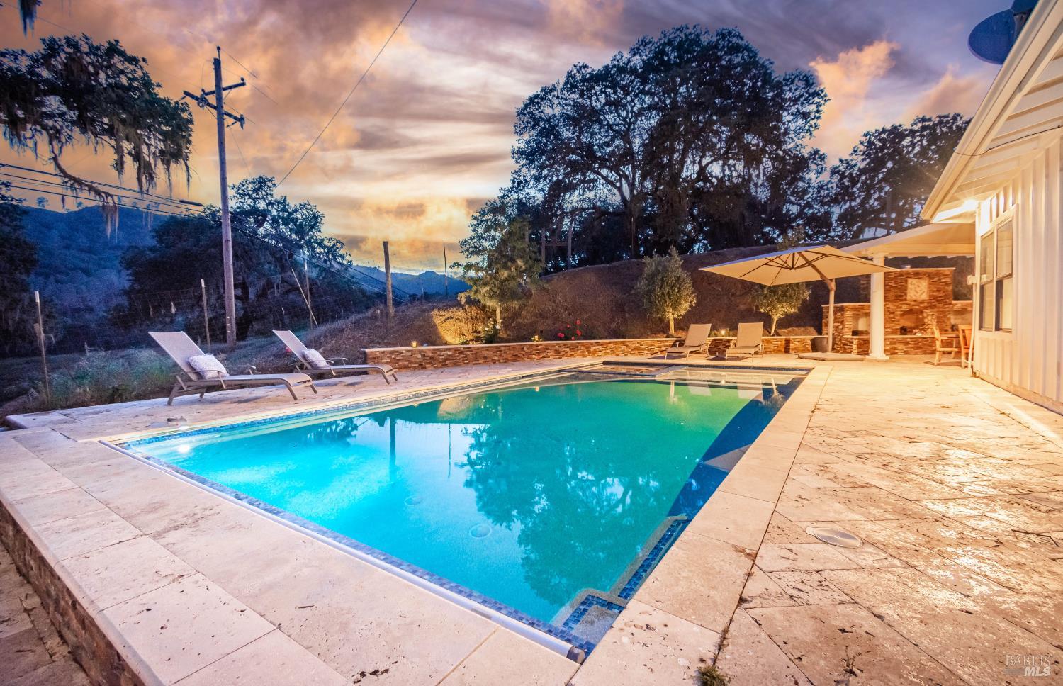 1610 Capell Valley Road