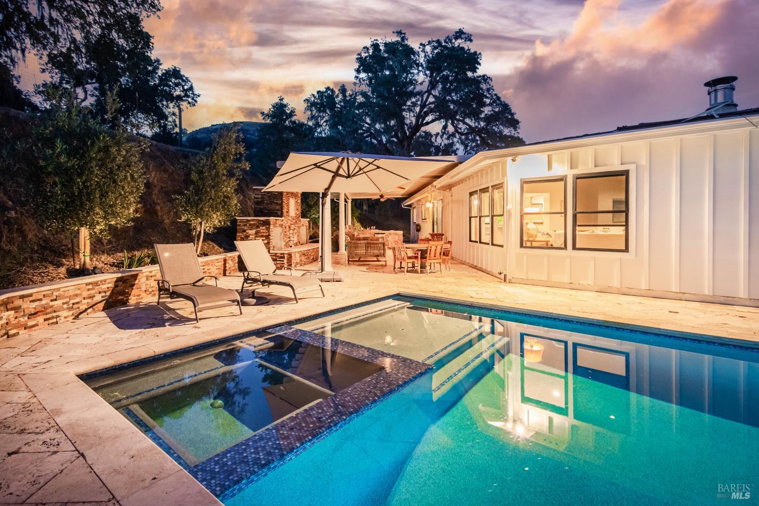 1610 Capell Valley Road