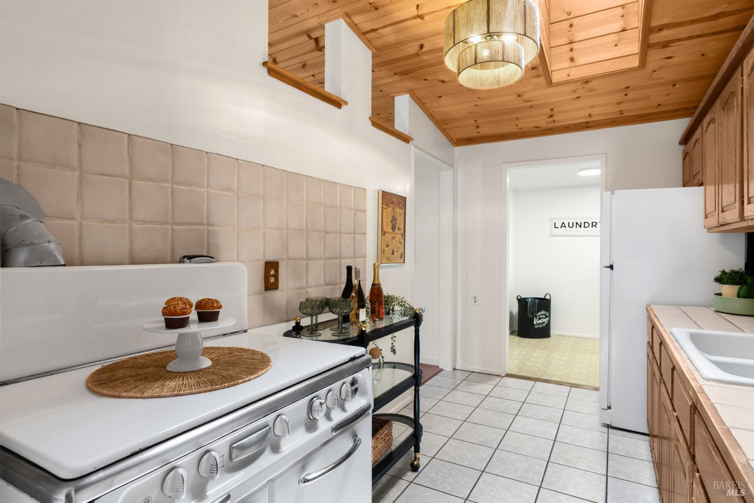 321 Arroyo Way