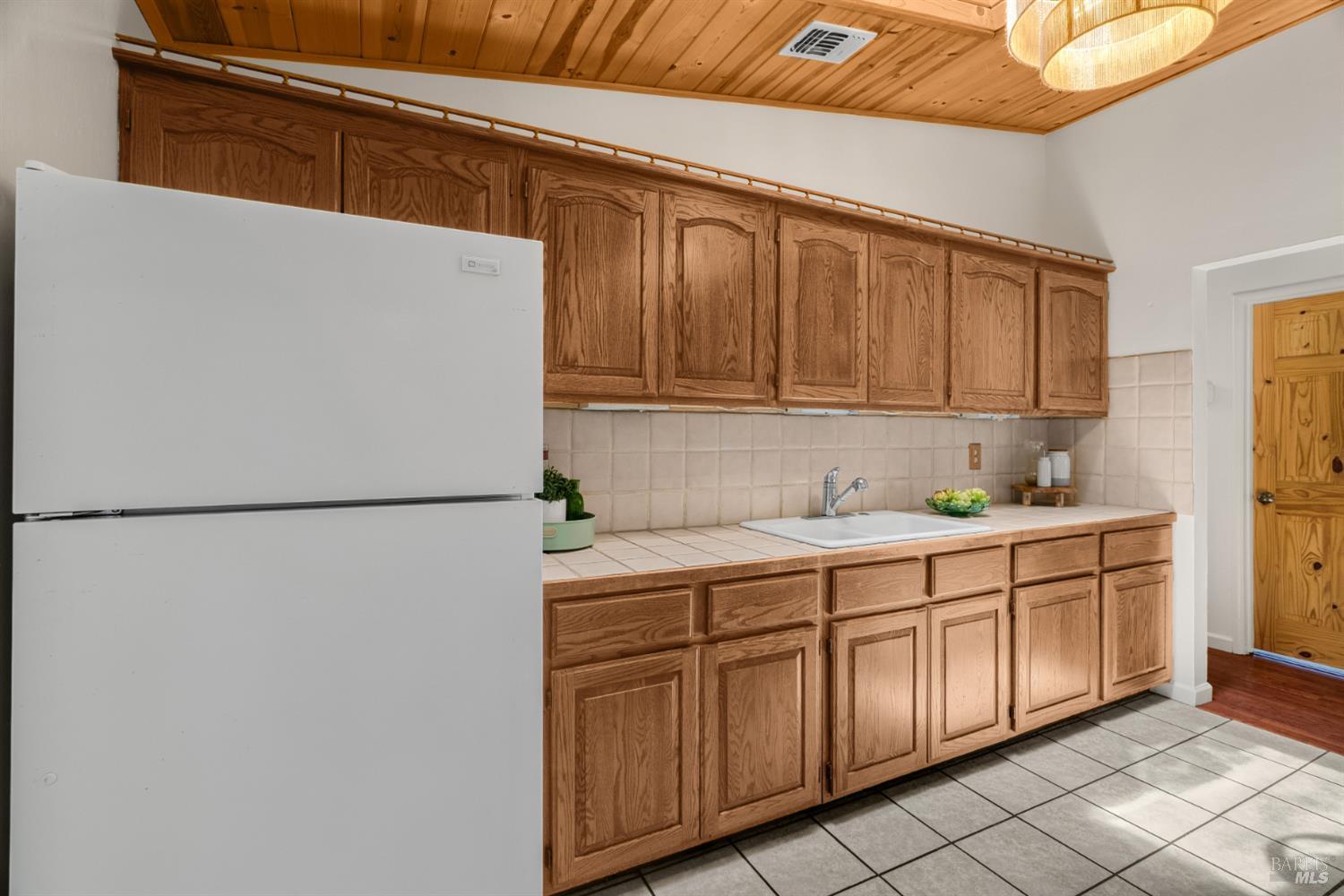 321 Arroyo Way