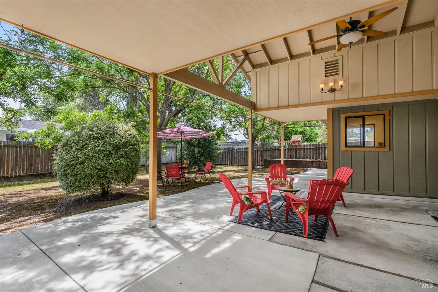 321 Arroyo Way