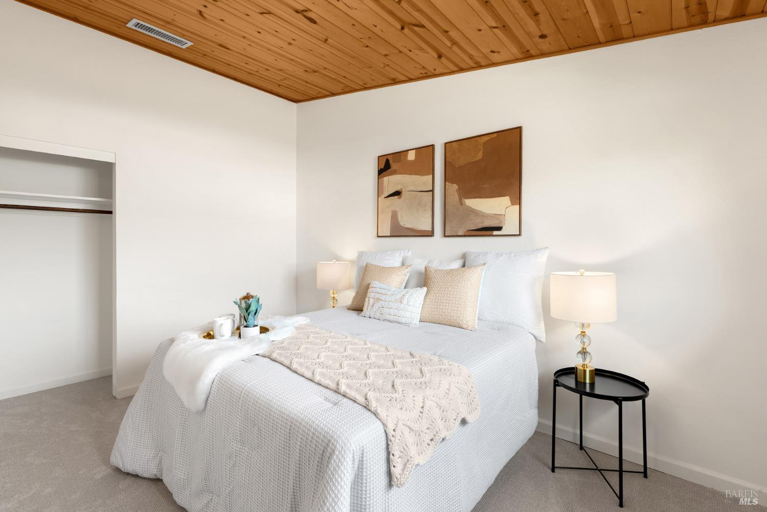 321 Arroyo Way