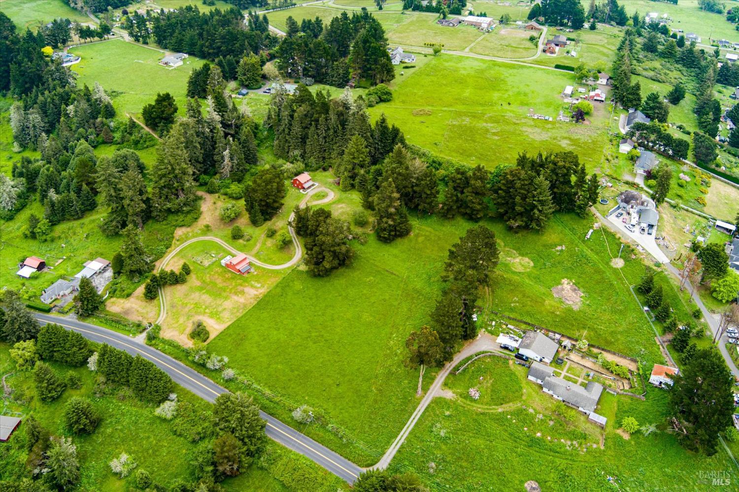 6483 Rohnerville Road