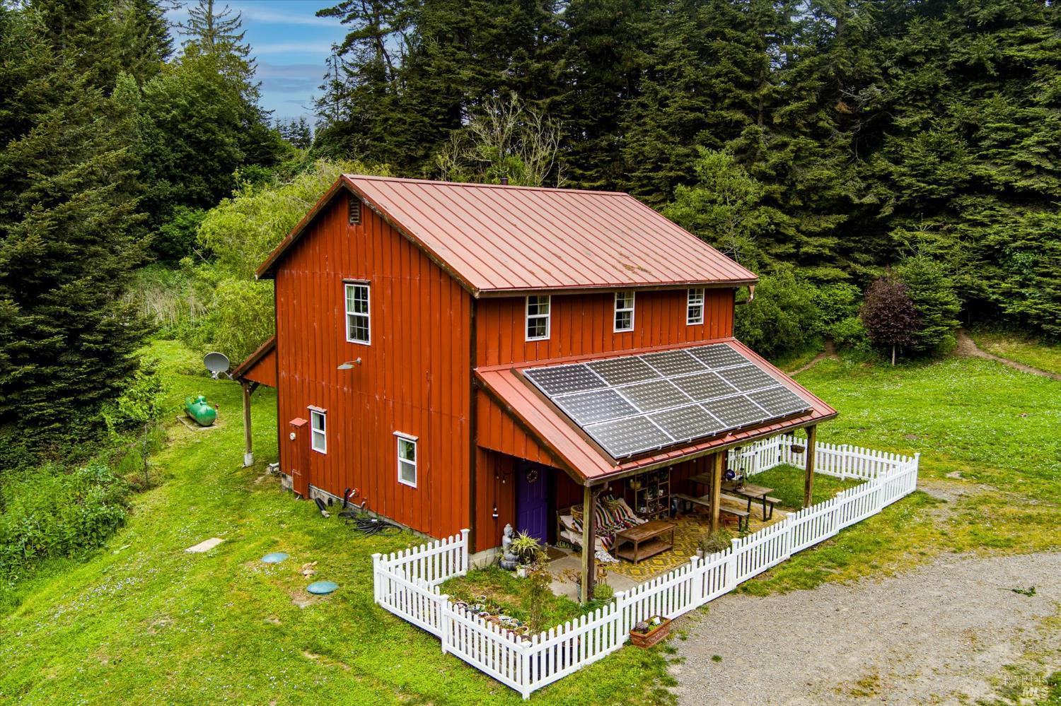 6483 Rohnerville Road