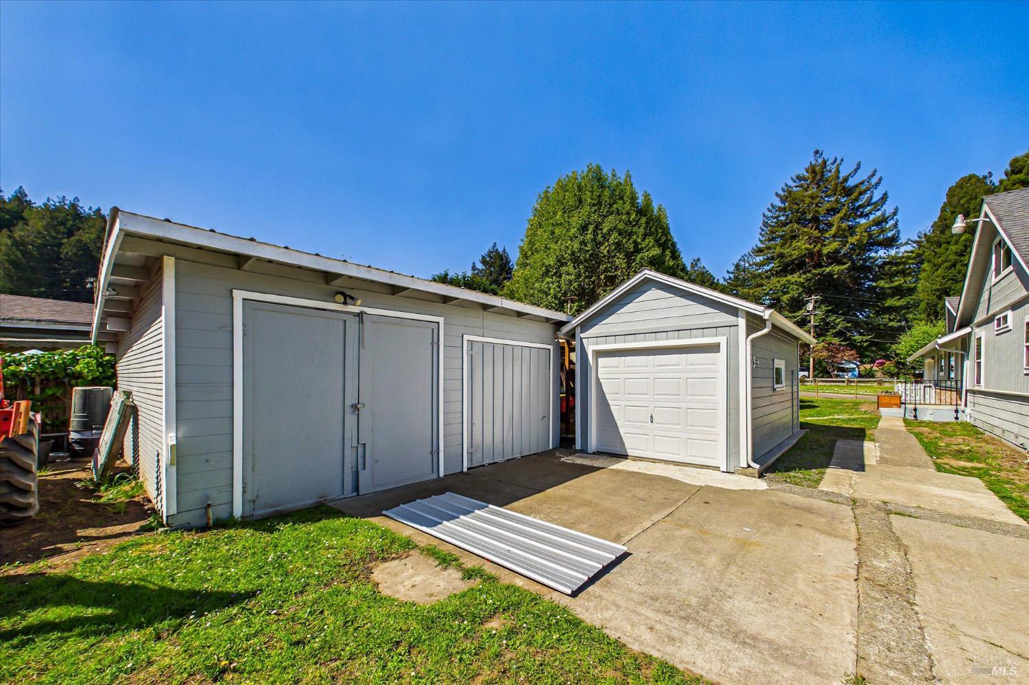 305 Belleview Avenue