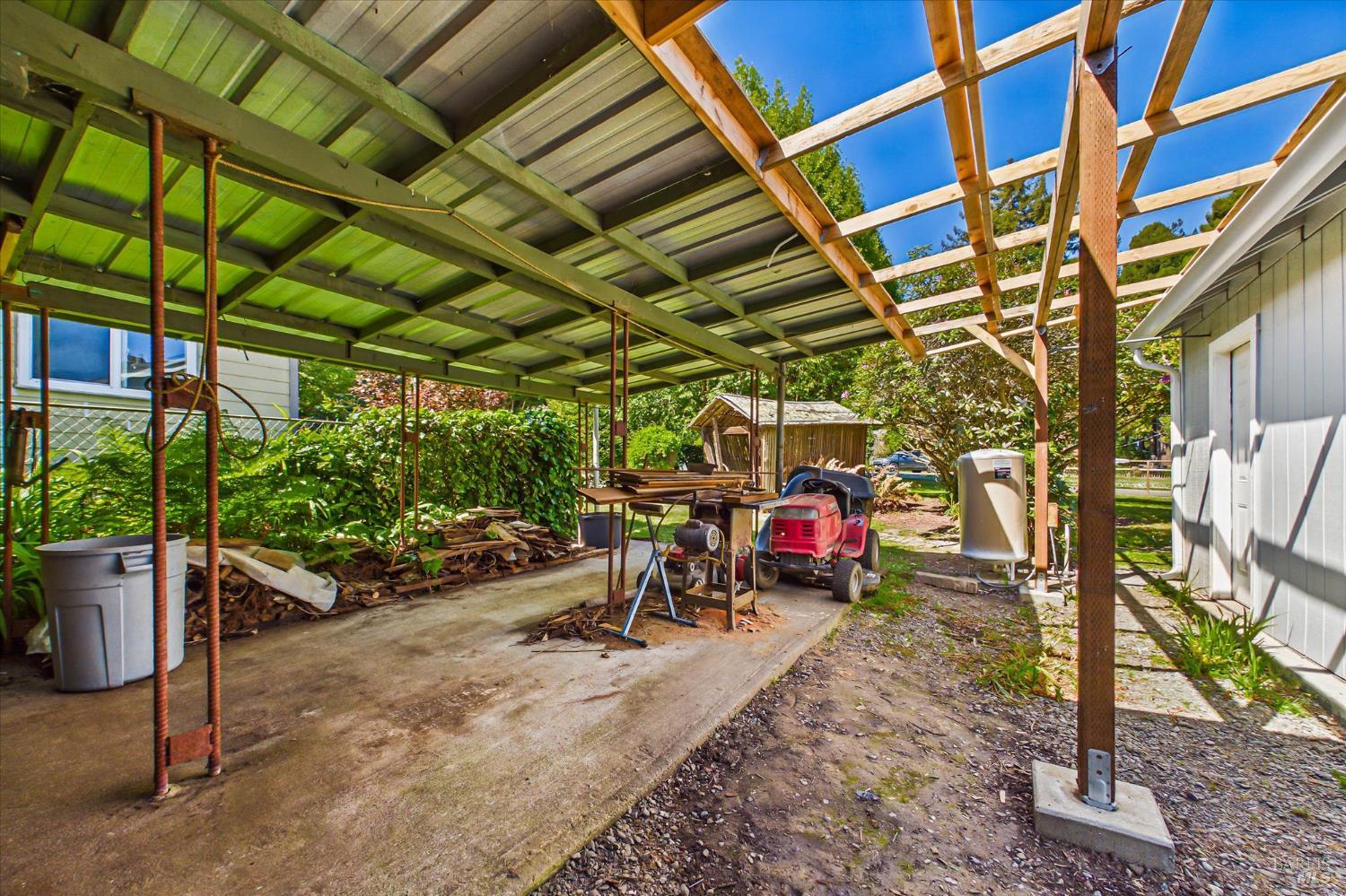 305 Belleview Avenue