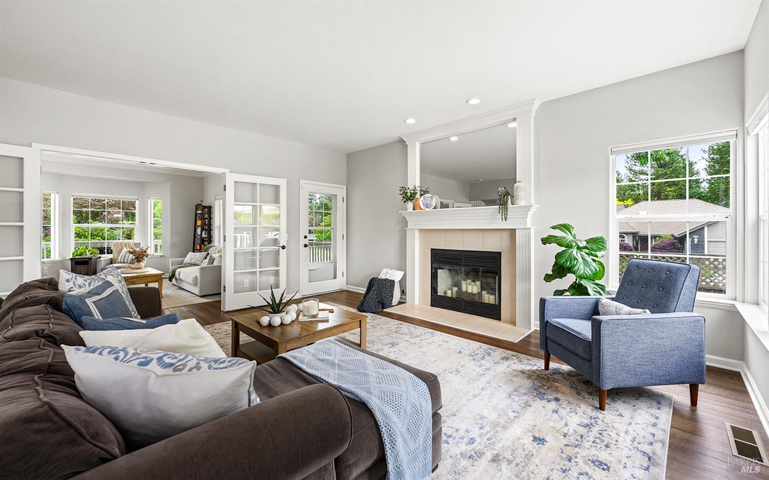 1136 Mcfarlane Avenue