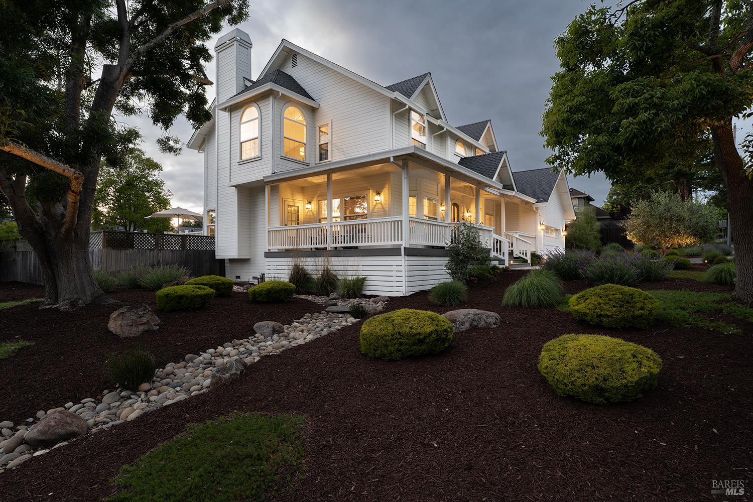 1136 Mcfarlane Avenue