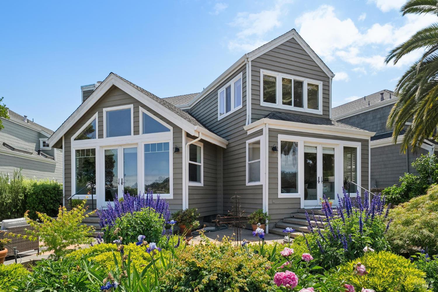 39 Creek View Circle