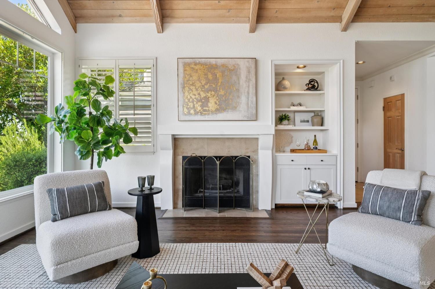 39 Creek View Circle