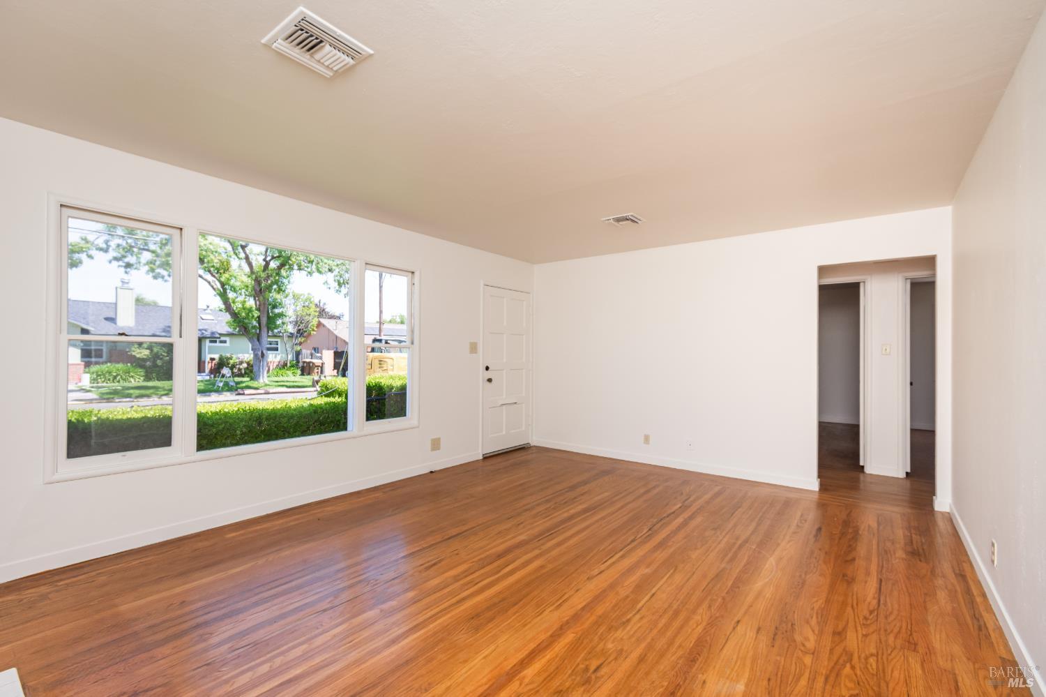 2047 Kathleen Drive