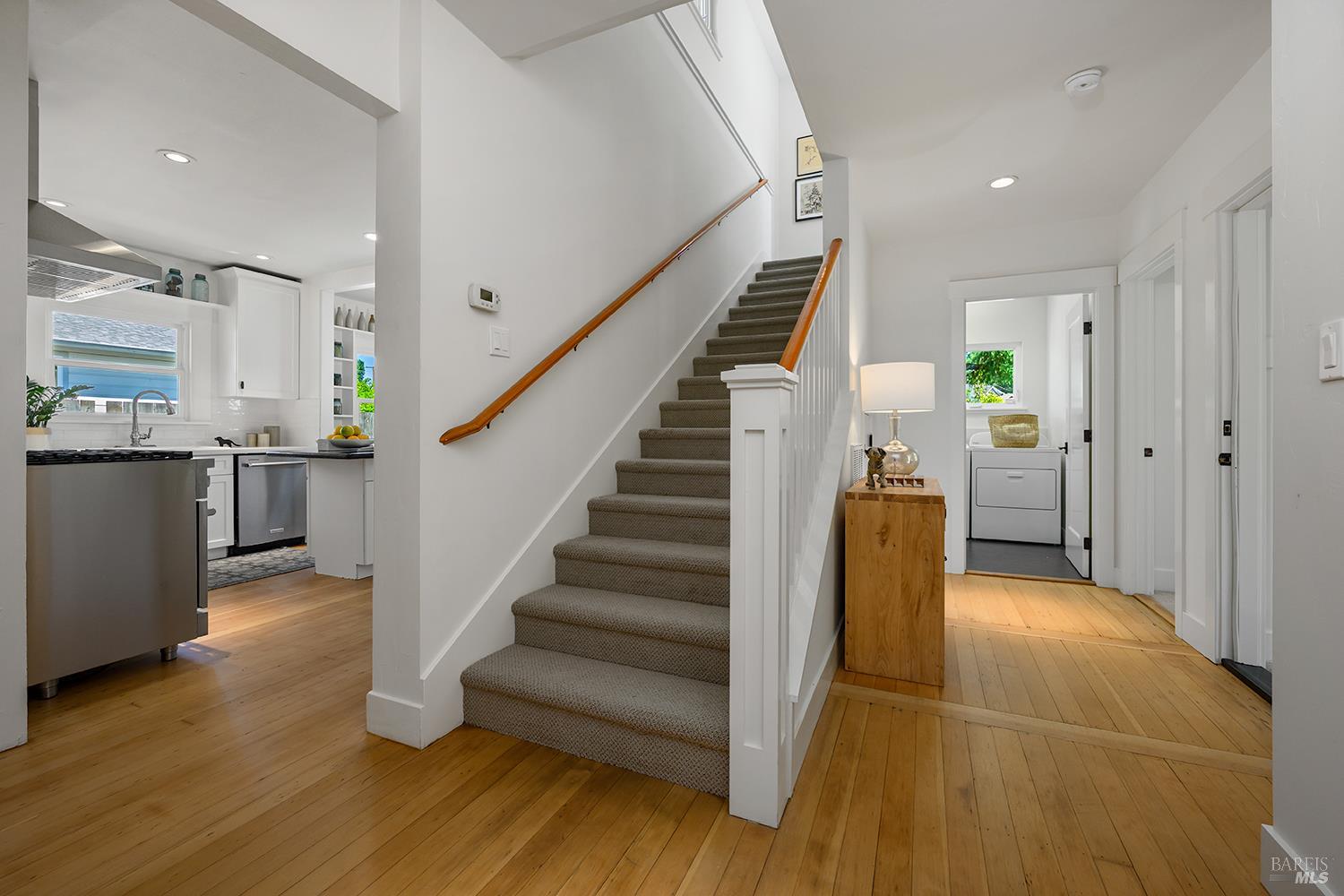 225 Dutton Avenue