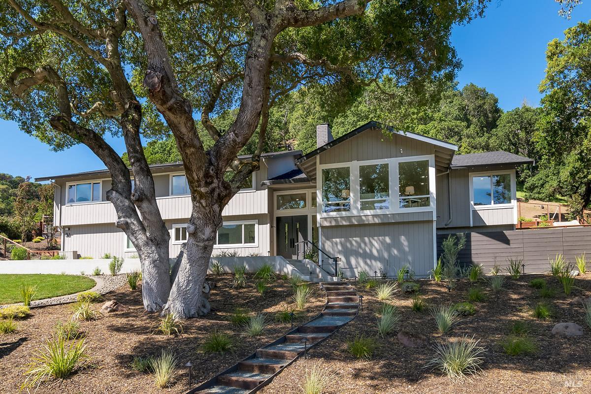36 Capilano Drive