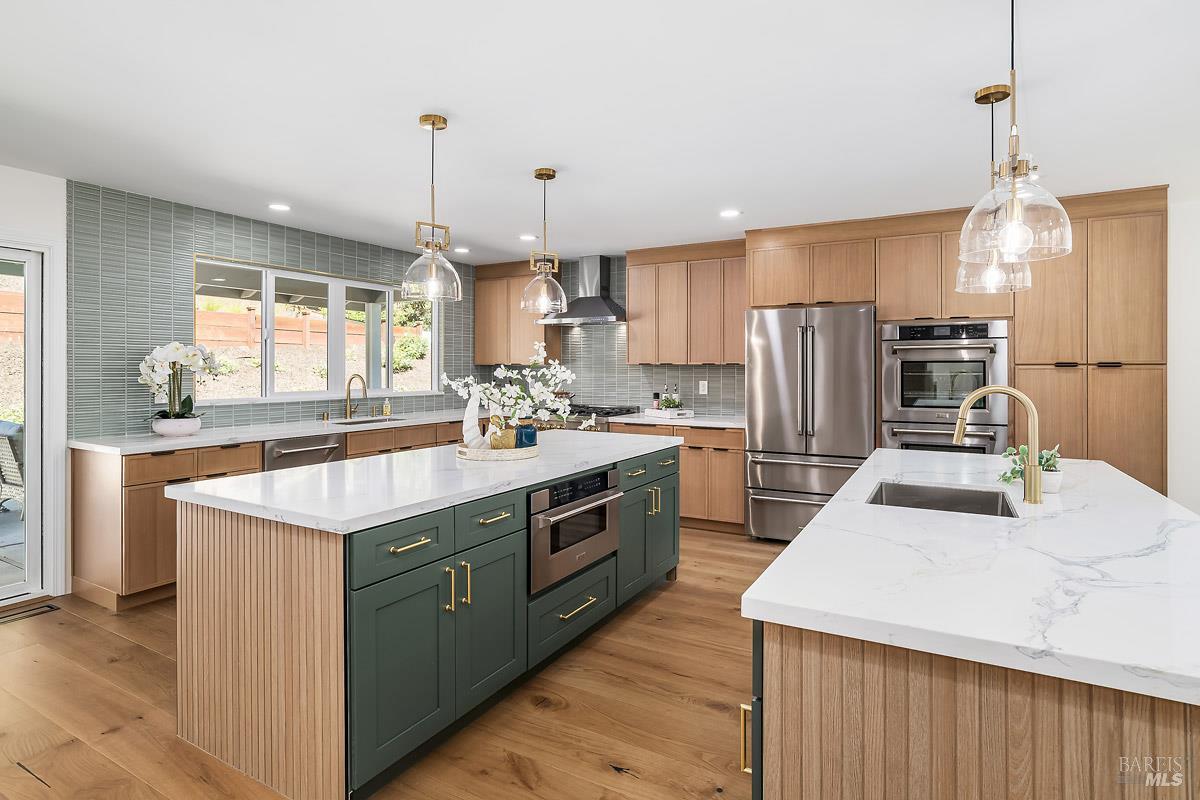 36 Capilano Drive