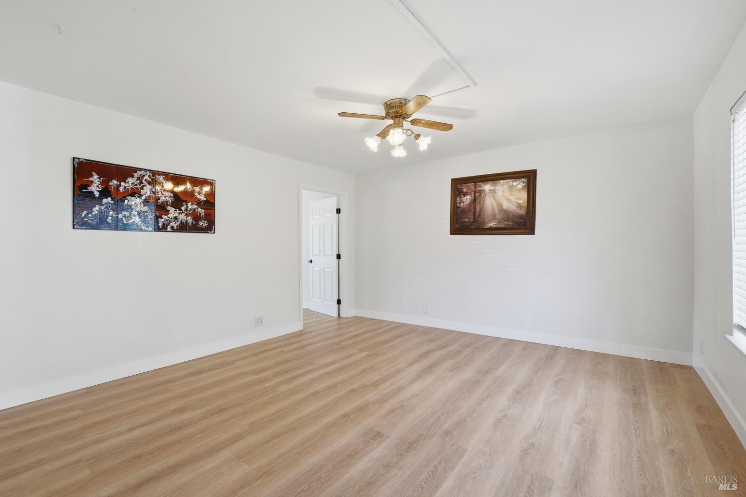 438 Royal Oaks Drive