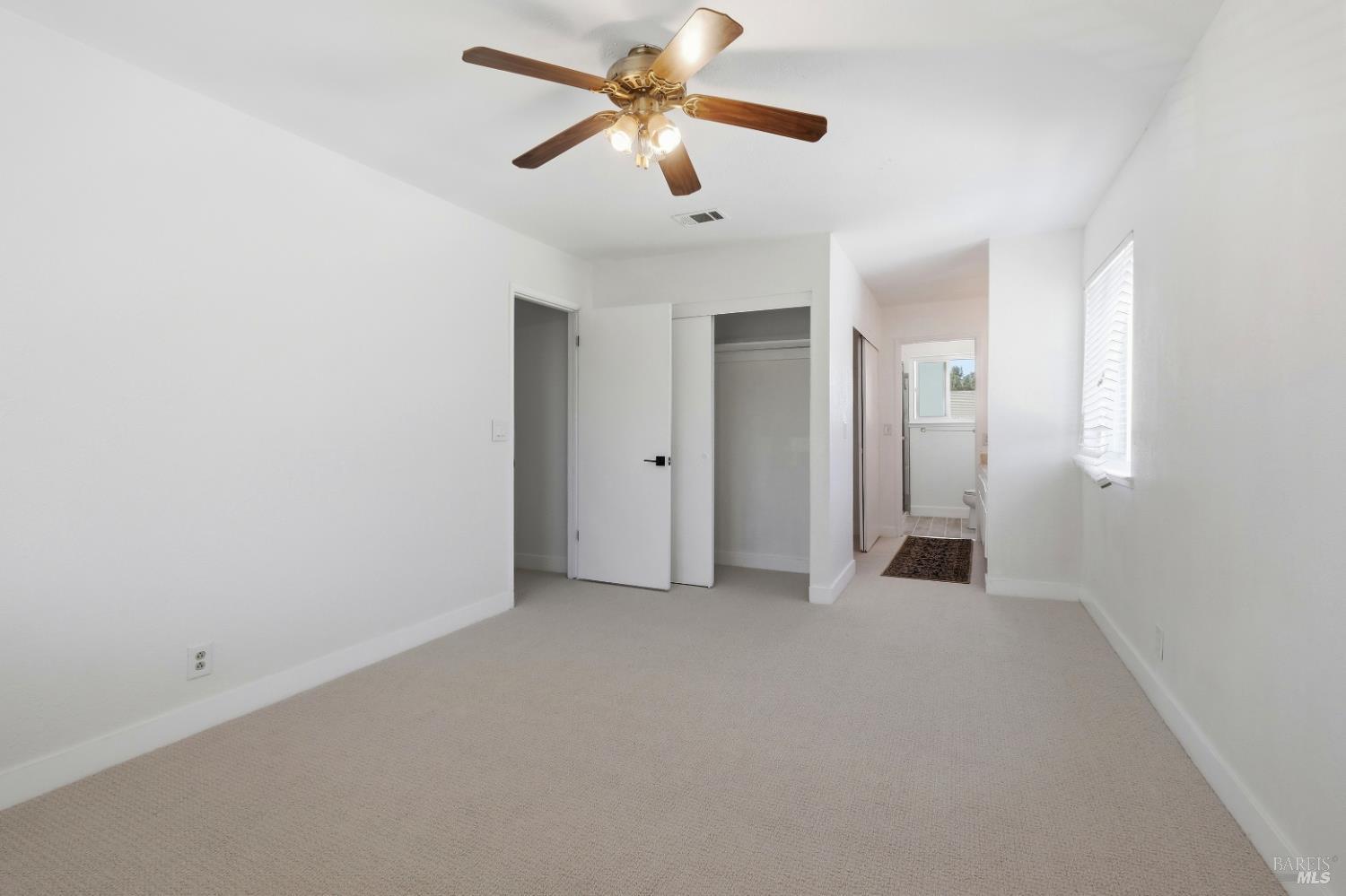 438 Royal Oaks Drive