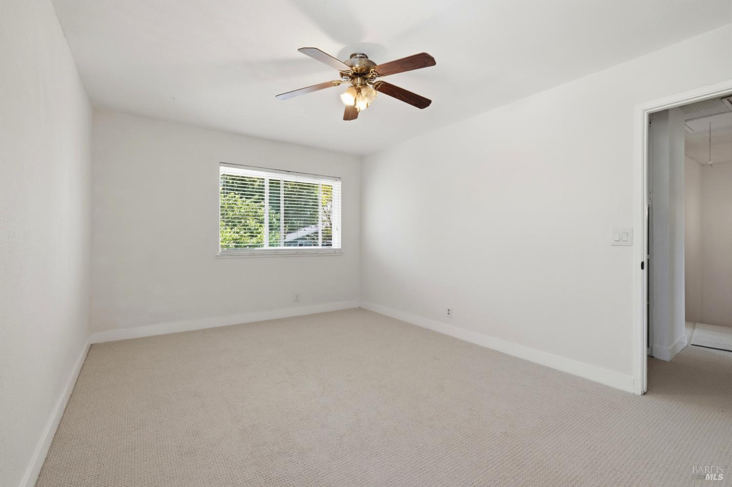 438 Royal Oaks Drive