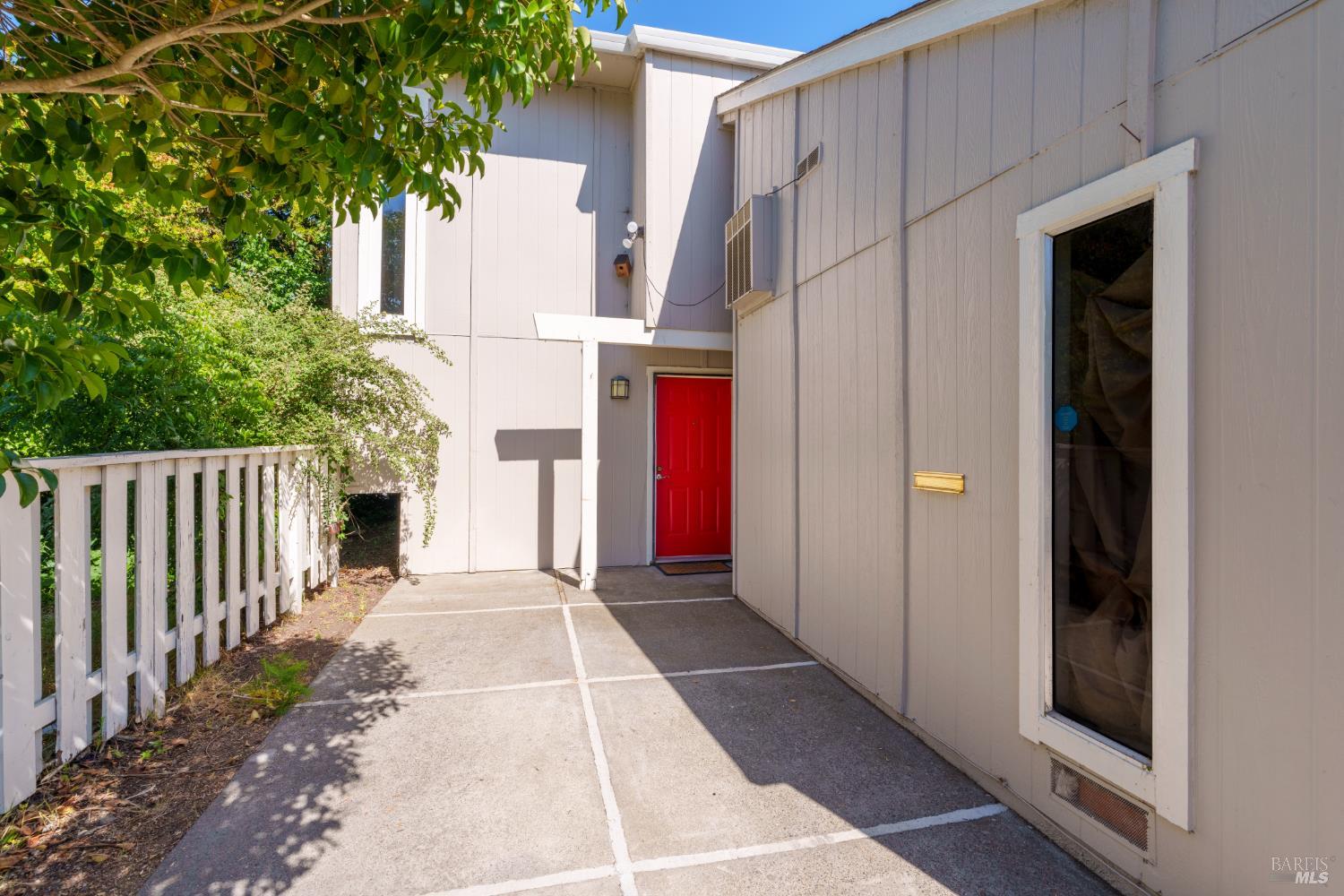 1467 Neotomas Avenue