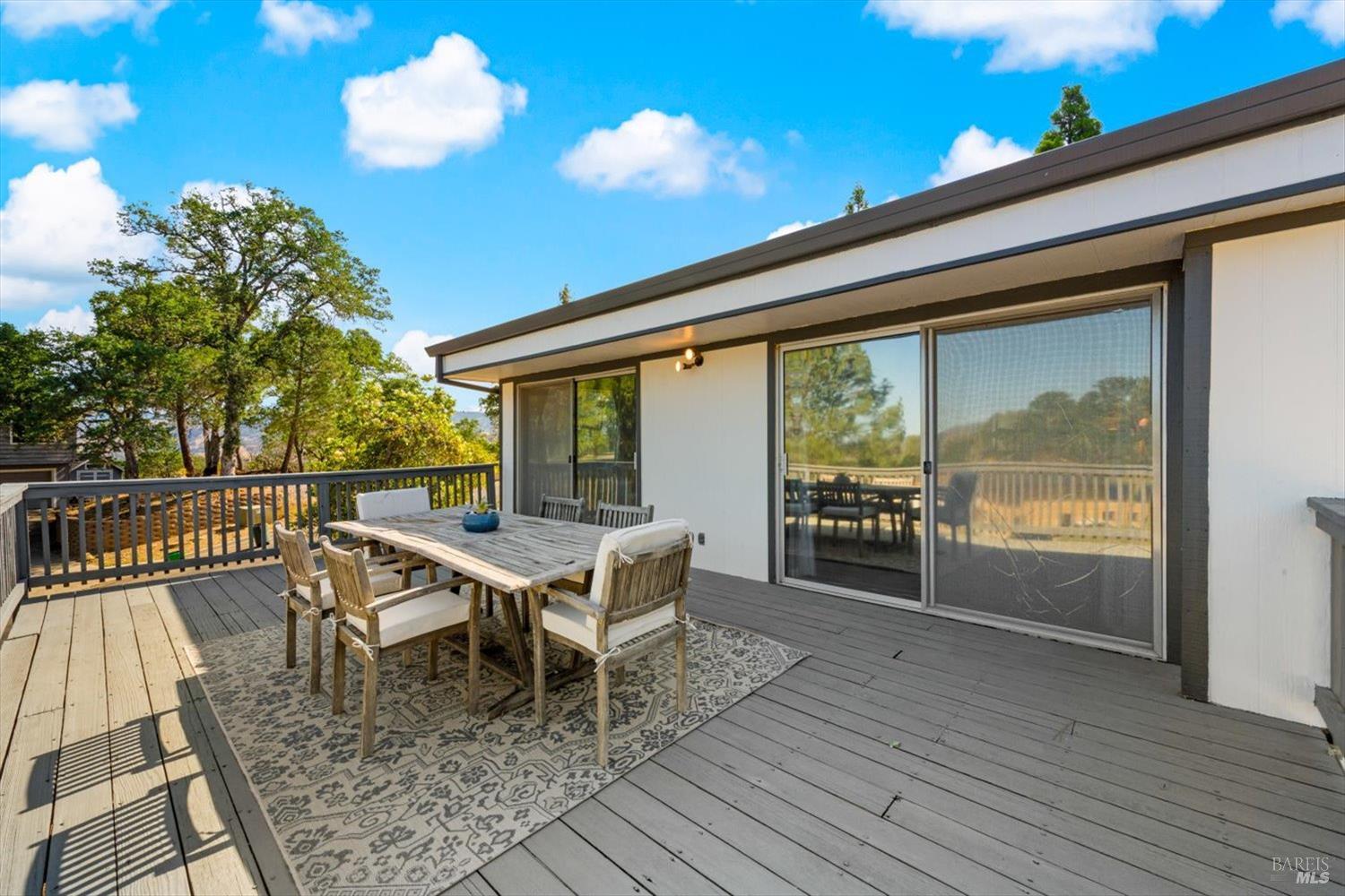 1001 Eastridge Drive