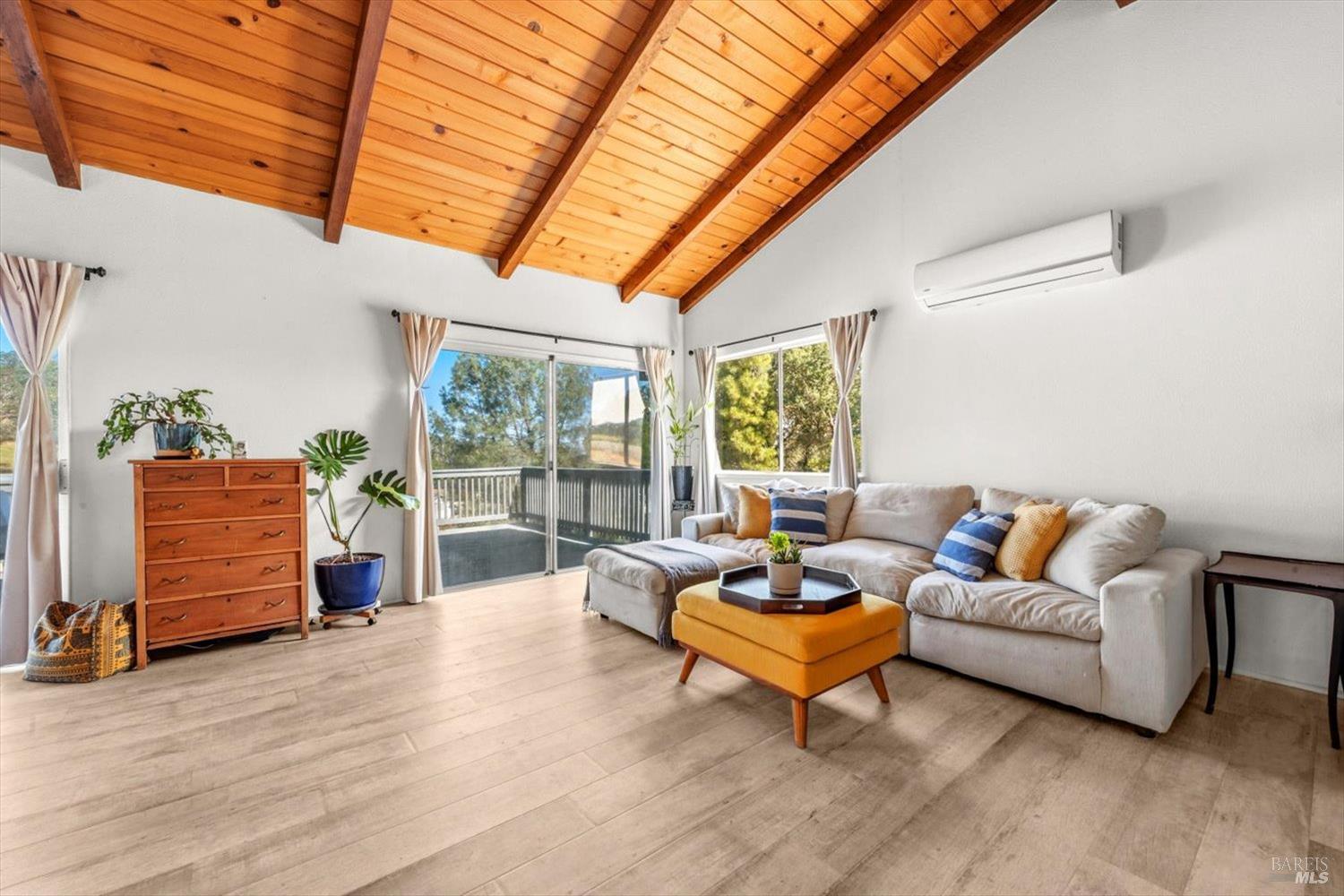 1001 Eastridge Drive