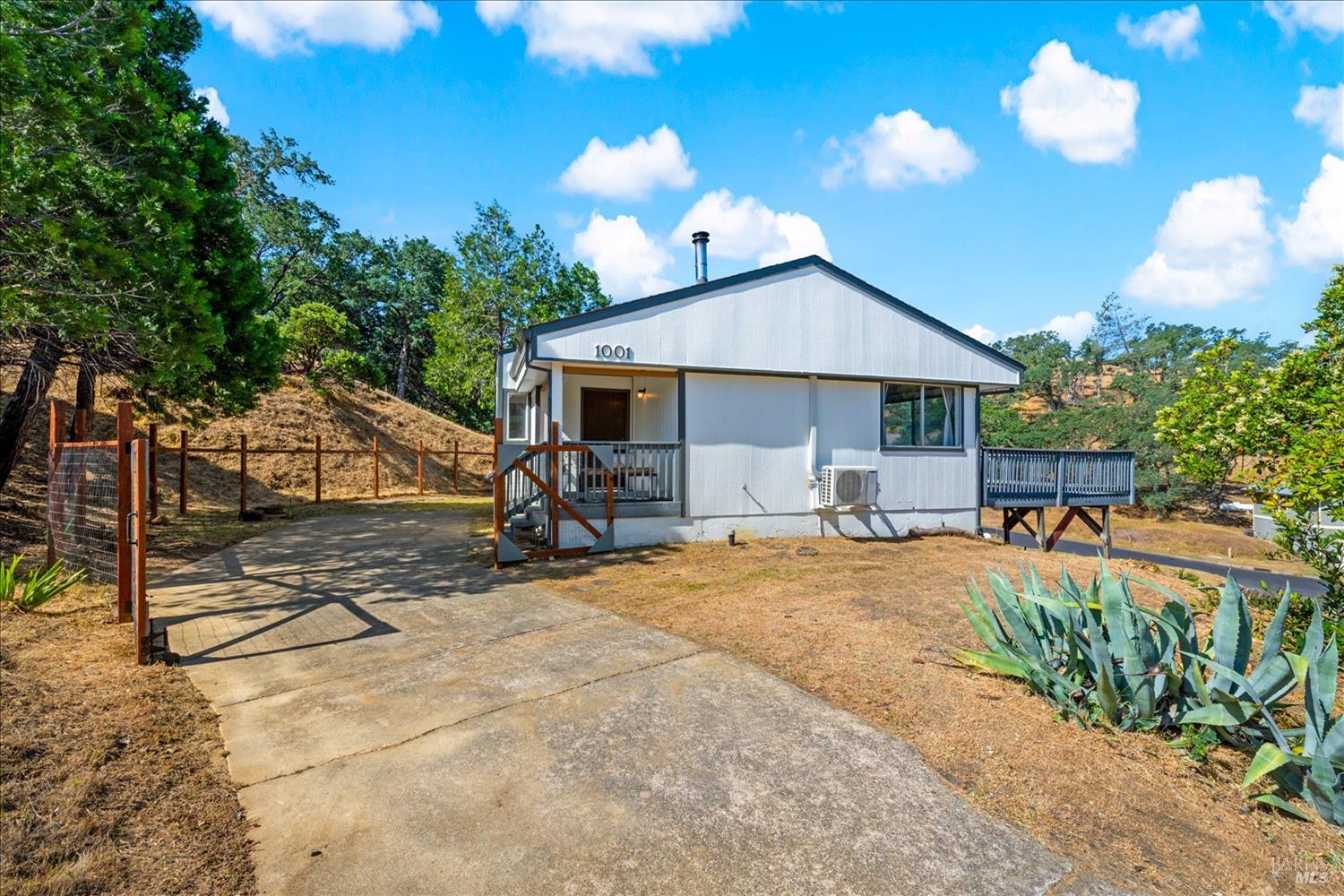1001 Eastridge Drive