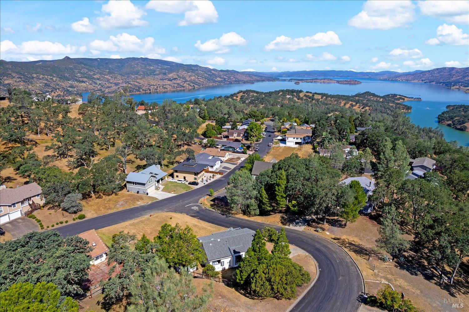 1001 Eastridge Drive