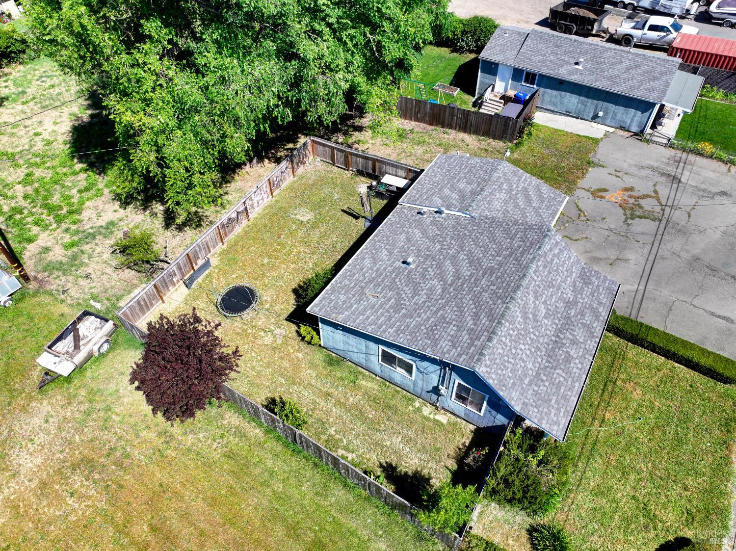1015 Little Street