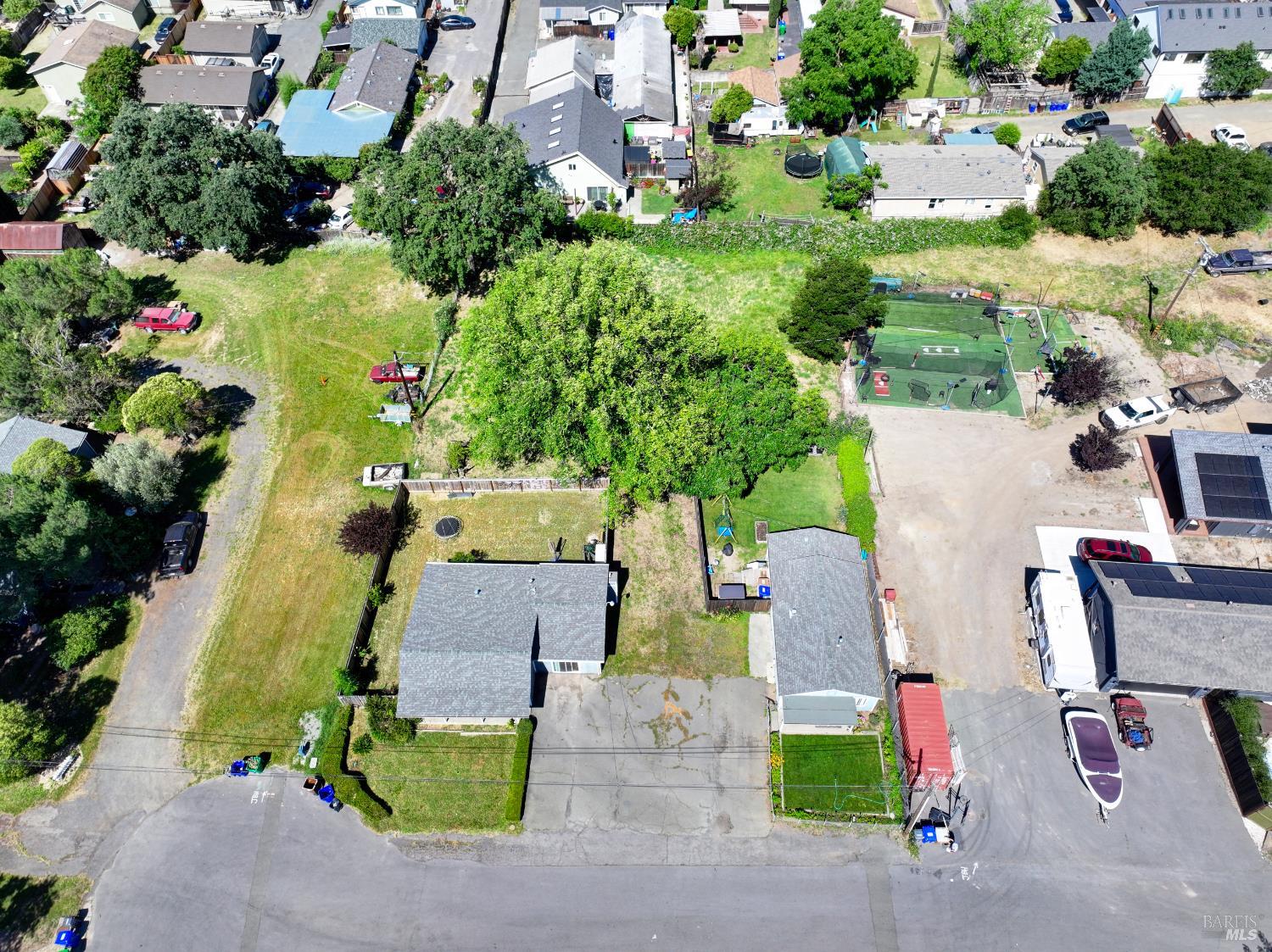 1015 Little Street