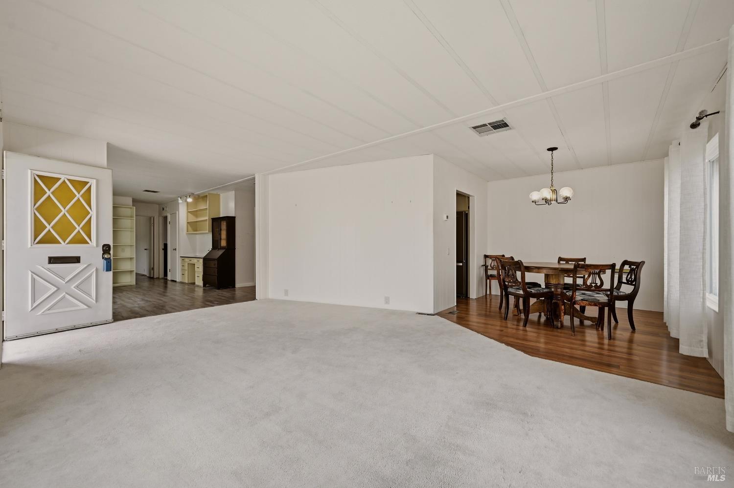 61 Westgate Circle
