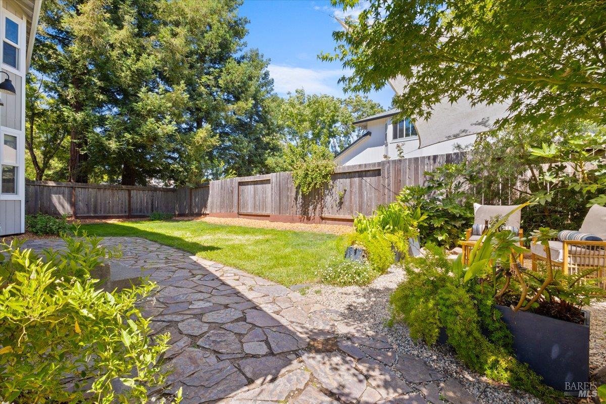 1194 Halyard Drive