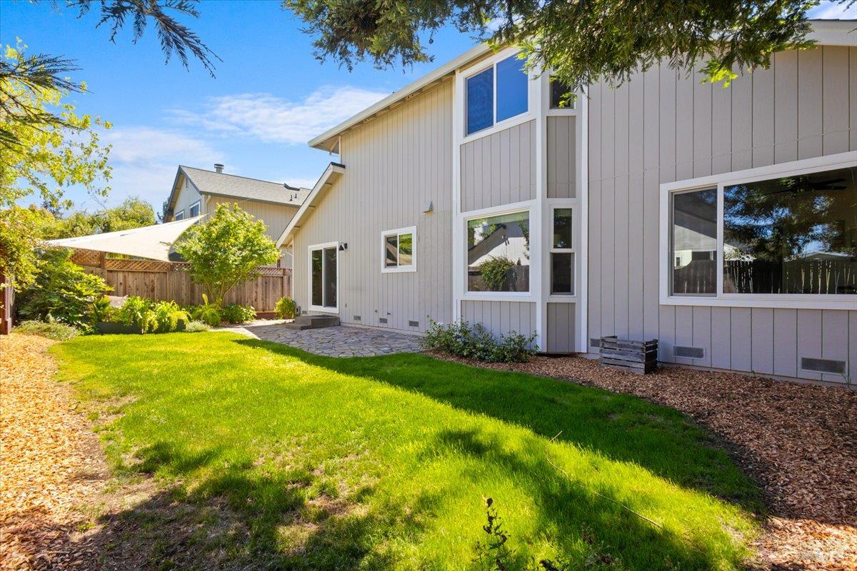 1194 Halyard Drive