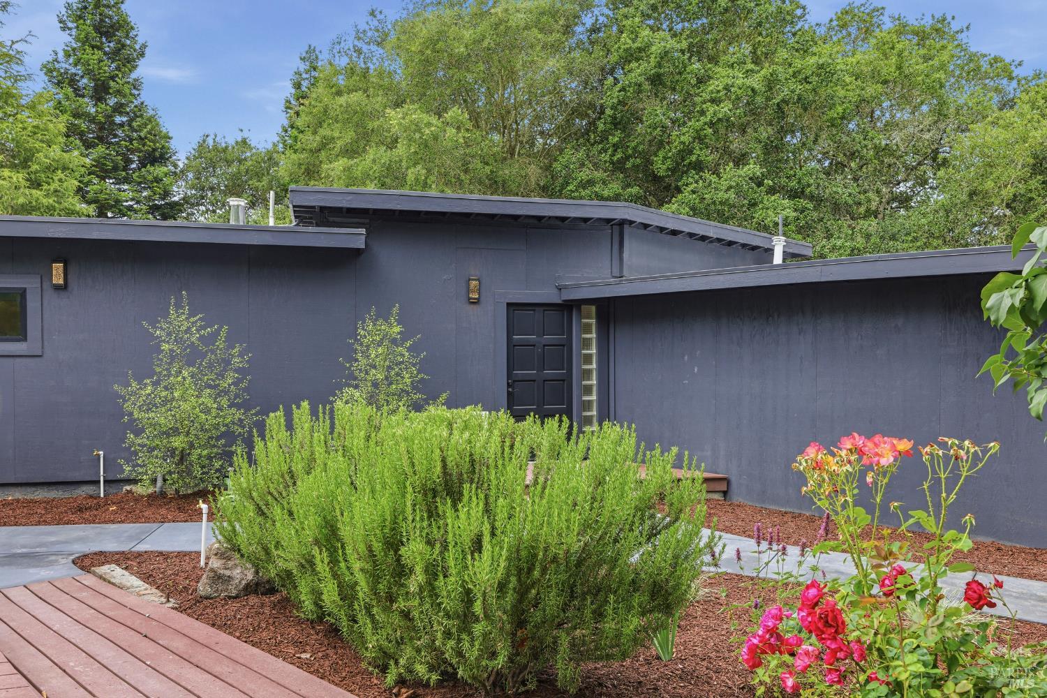 5830 Cuneo Court